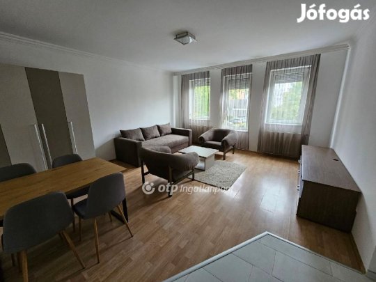 Nyíregyházai eladó 52 nm-es lakás