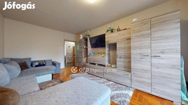 Nyíregyházai eladó 65 nm-es lakás