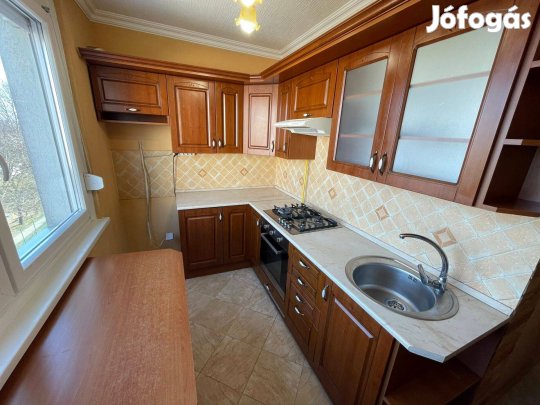 Nyíregyházán Azonnal Birtokba Vehető, Nappali+2 Szobás Erkélyes Lakás