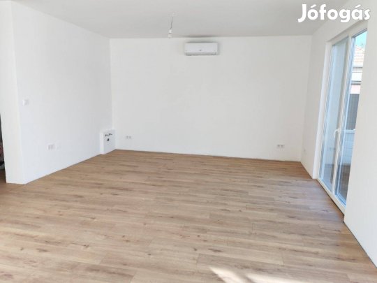 Nyírszőlő csendes utcájában új építésű ikerház eladó