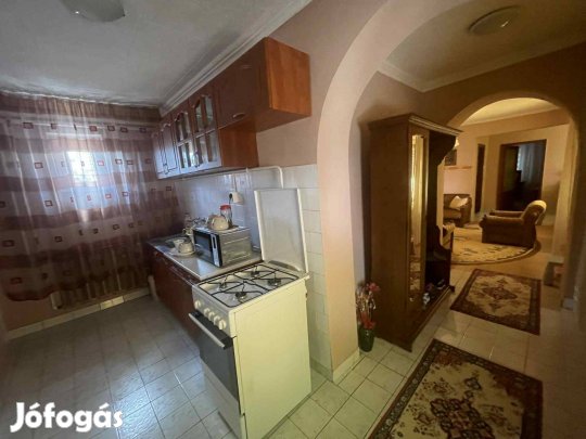 Nyírtura központjában családi ház eladó!