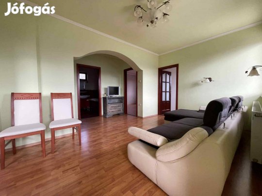 Nyírtura szívében igényes családi ház eladó!