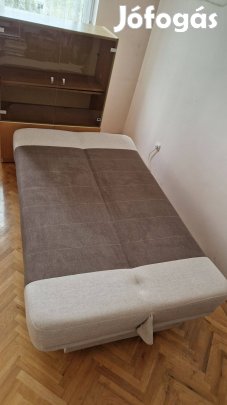 Nyitható kanapé