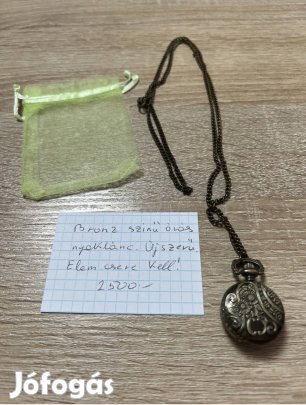 Nyitható nyaklánc óra