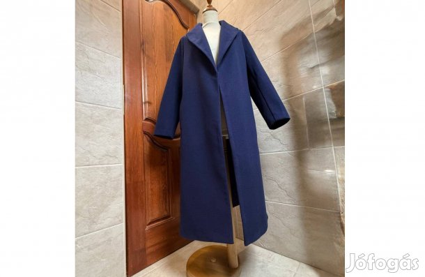 Nyitott fazonú, elegáns New Look kabát, M