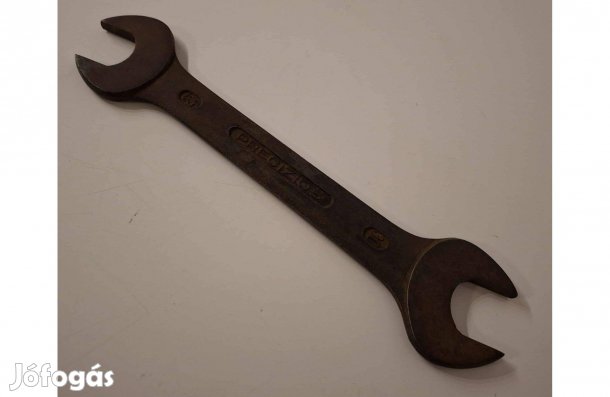 Nyitott végű csavarkulcs