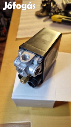 Nyomáskapcsoló 4 kiállással kompresszorhoz, 4 kimenettel, jó áron