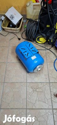 Nyomáskiegyenlítő tartály és nyomásszabályzó