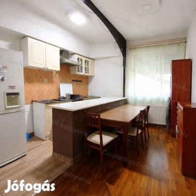 Nyugalmas családi élet-több generáció számára