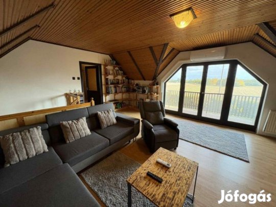 Nyugalom, tér és lehetőségek Pogányban