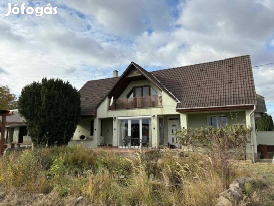 Nyugalom, tér és lehetőségek Pogányban