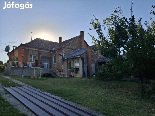 Nyugodt falusi élet Vokányban!