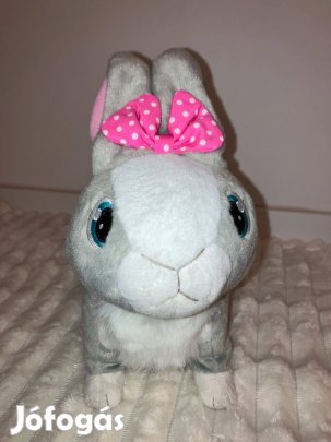 Nyúl Betsy nyuszi interaktív