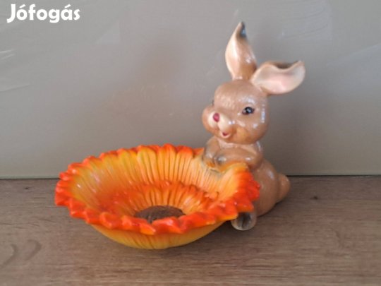 Nyúl,nyuszi kerámia dísztárgy, Húsvét