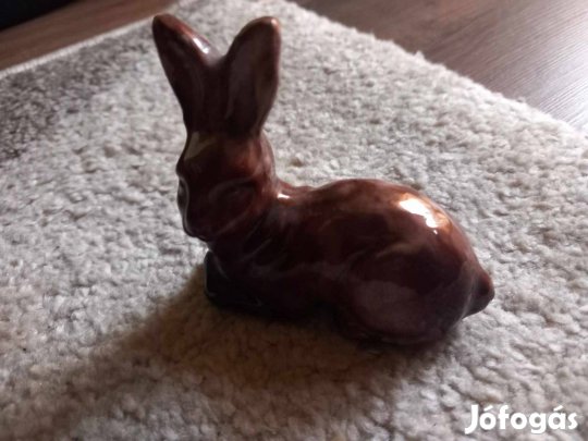 Nyuszi kerámia nipp