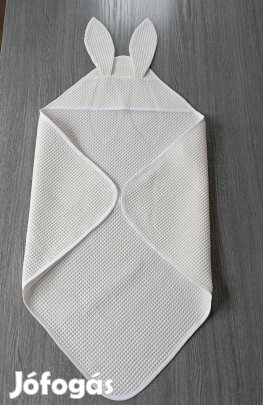 Nyuszifüles babatörölköző