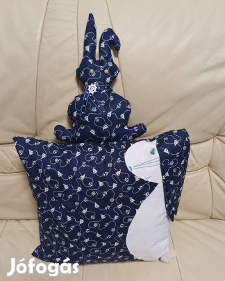 Nyuszis párna kis nyuszival