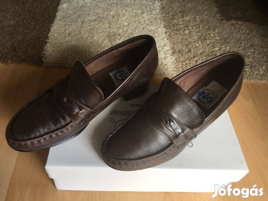 OPS női félcipő (méret 38)