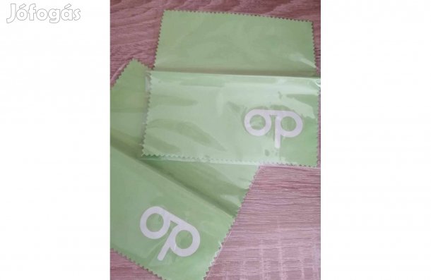 OP szemüvegtörlő kendő fű zöld színben eladó!