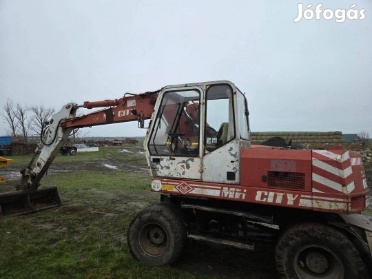 O&K MH.5 forgókotró