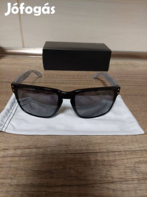 Oakley Sun Polar