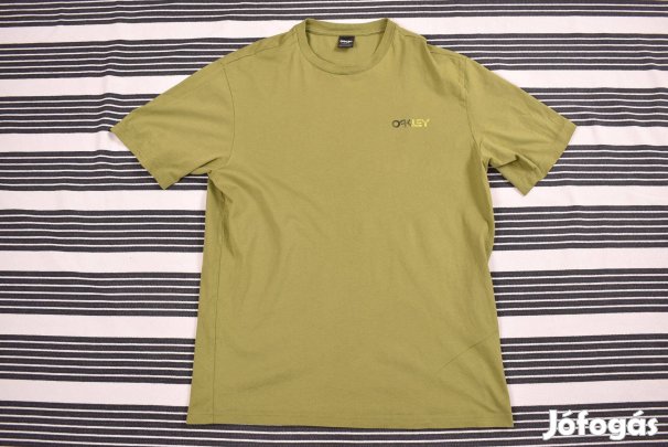 Oakley póló 7436