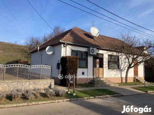 Ófalui 140 nm-es ház eladó