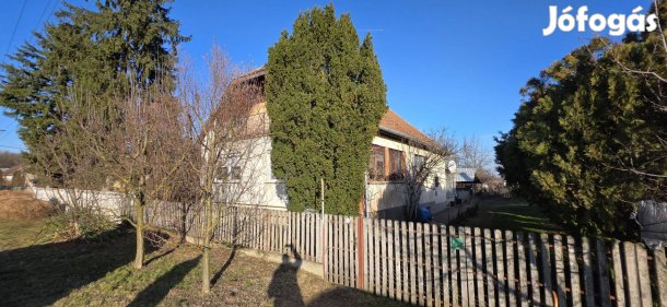 Ófehértón 5 hálószoba nappalis családi ház eladó Ára: 26,5 millió Ft