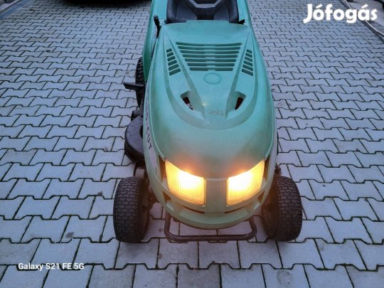 Okay: Briggs motoros - kétkéses - fűgyűjtős fűnyíró traktor