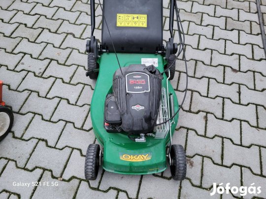 Okay: Briggs motoros -önjáró + gyűjtős fűnyíró