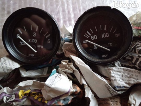 Olajnyomás óra hőfokmérő óra. Új elektronikus