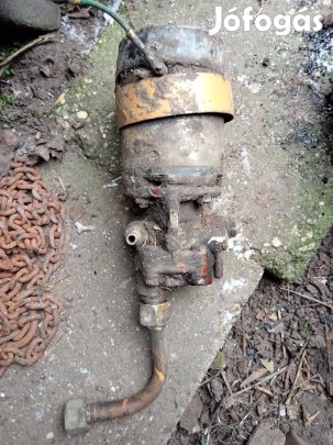 Olajszivatyu használ