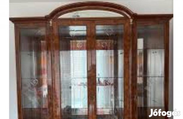 Olasz 4 ajtós vitrinszekrény eladó