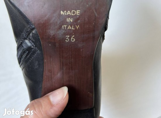 Olasz, fekete, bőr, magassarkú, boka csizma