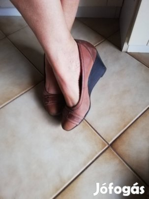 Olasz bőr cipő 38 as 