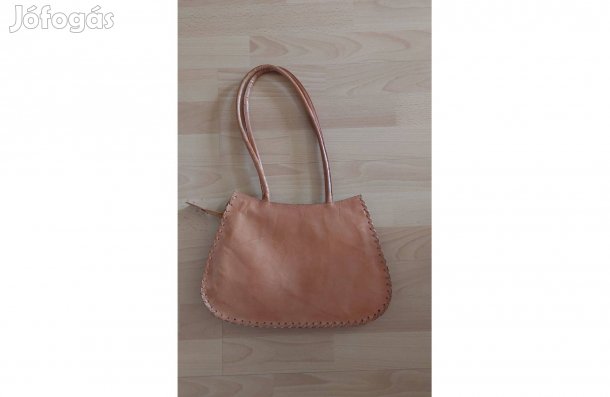 Olasz bőr ridikül, táska, vállra akasztható, szinte új