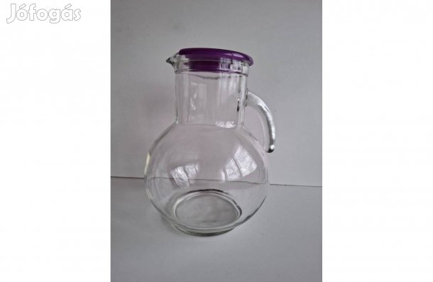 Olasz fehér üveg öblös kancsó tetővel 1,5 liter