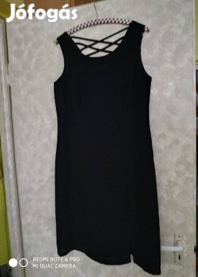 Olasz fekete elegáns, csinos ruha 42-es