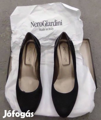 Olasz magas teletalpú női cipő