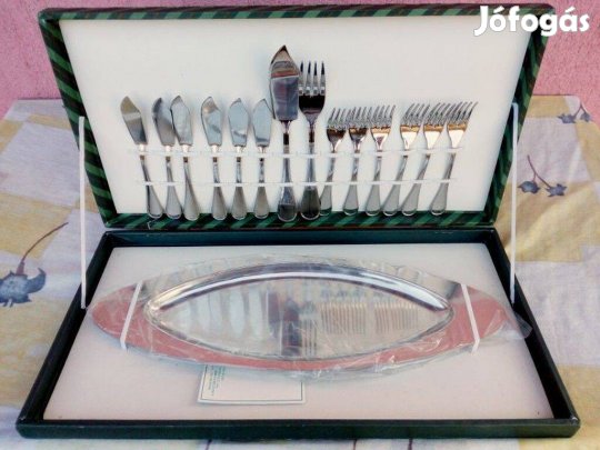 Olasz rozsdamentes minőségi halas készlet. Eredeti dobozában