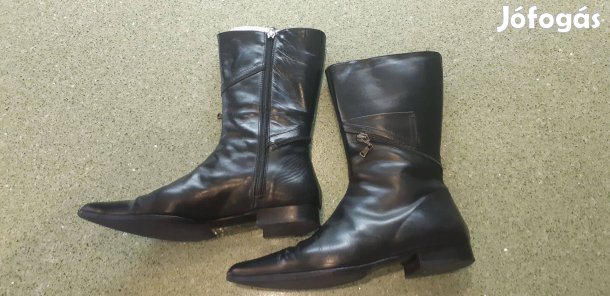 Olasz teljes bőr bokacsizma Ferre-tól. 38-as méret