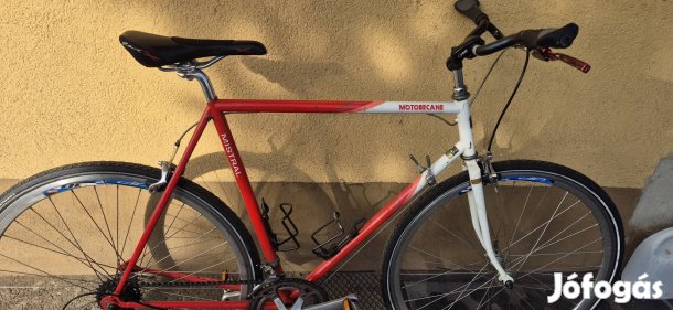Olcsó Bringa akár futároknak 28" kerékpár eladó!