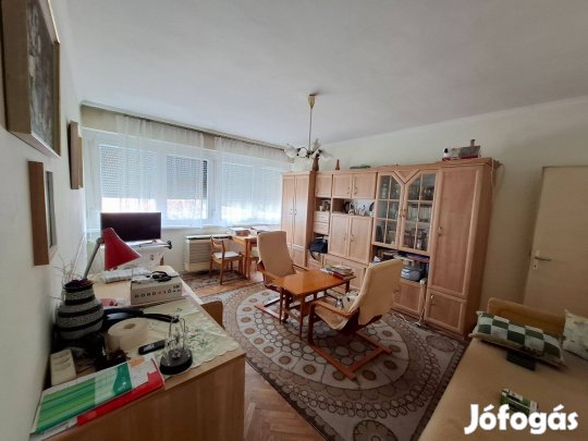 Olcsóbb Lett! Győr Belvárosában 2 Emeleti Tégla Lakás Eladó!