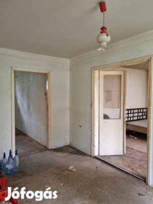 Olcsóbb lett!Sokorópátka Csendes Részén Felújítandó Családi Ház Eladó!