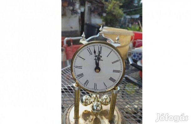 Olcsóbban Eladó Régi elemes óra üveg búra nélkül