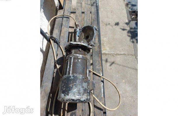 Olcsóbban Eladó régi orosz Káma szivattyú