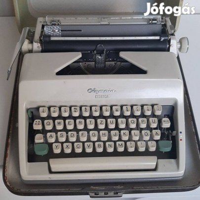 Olimpia Monica táskaírógép eladó