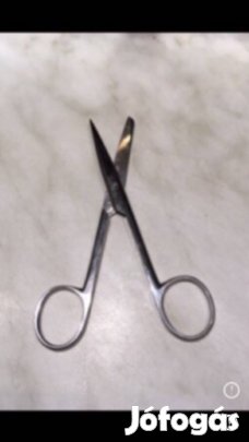 Olló bőrhöz, körömhöz, újak