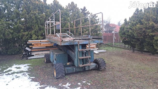 Ollós dízel önjáró emelőgép