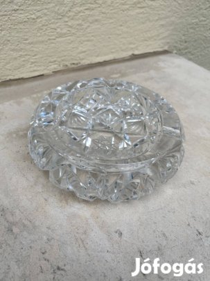 Ólomkristály hamutartó